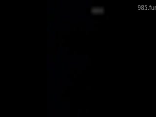 【不看后悔】牛逼大神潜入大学女宿舍偷拍被发现吓得妹子惊叫封面图