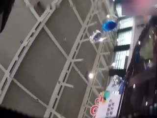 【真实偷拍】大神车展偷怕模特小姐姐封面图