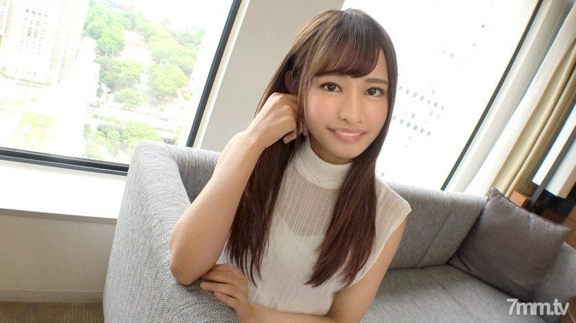 SIRO-4558 【第一枪】【无辜】【超美腿x小美屁股】纤细美少女对著镜头伸出小美屁股，迷死人的样子。活跃大学生的严重性是主要故事！网上AV应用→AV体验拍摄1572封面图