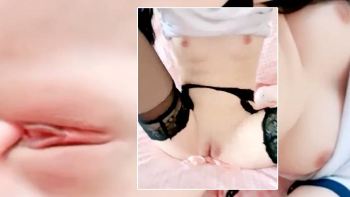 白虎妹子手指抽插萝莉白虎封面图