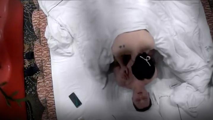 酒店偷拍年前分别的打工偷情男女年后相聚的肉体相融_好会干啊干前验一下是否安全封面图