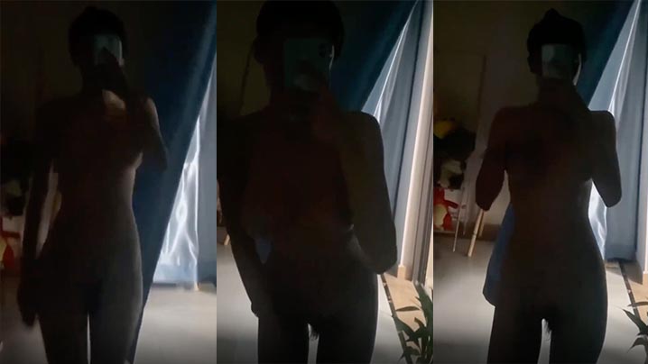 对着镜子拍摄全露3点身材封面图