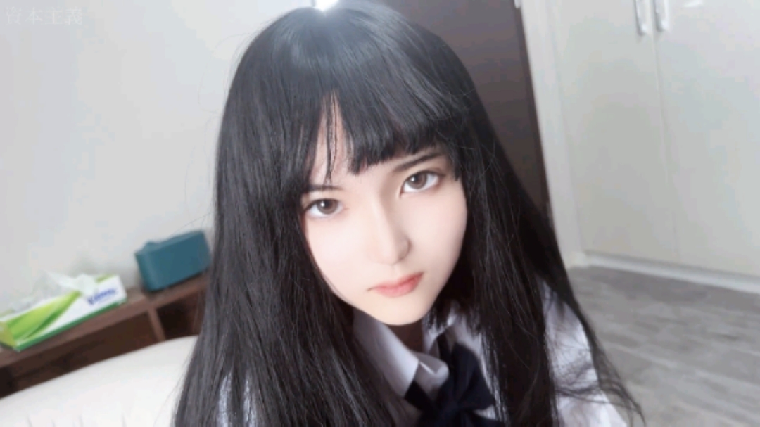 素人中出令人惊叹的日本青少年业余爱好者得到了她男朋友的创意娃娃脸封面图