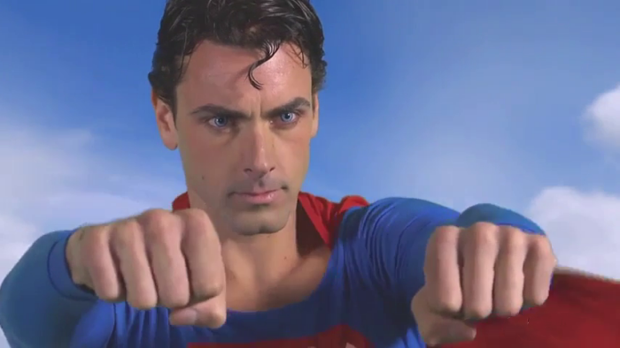 超人大战蜘蛛侠封面图