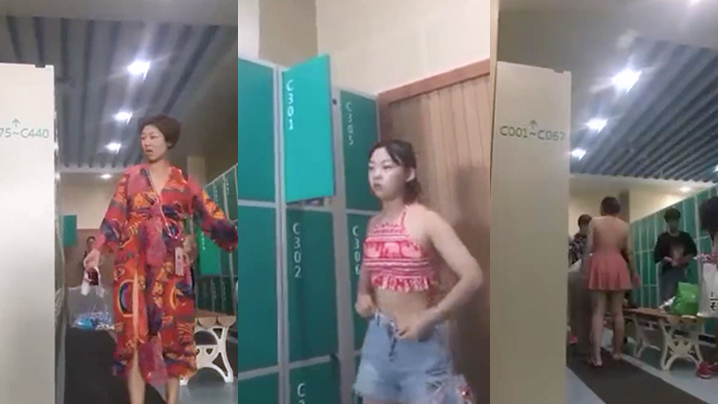 更衣室偷窥坑爹妹子女子更衣室偷窥专挑年轻漂亮妹子换衣服封面图