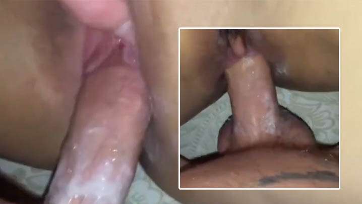 淫水多的有点夸张的外语学院大肥屁股漂亮骚妹子被洋男友的肉棒捣出封面图