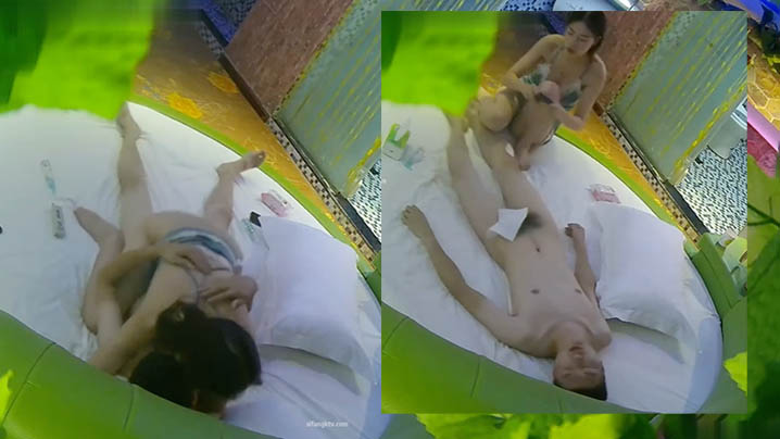 酒店摄像头绿叶房偷拍小哥约炮气质苗条模特穿上情趣睡衣啪啪动作生硬几下就射了封面图