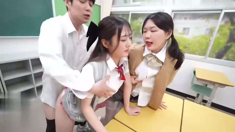 糖心-生物教学#白虎#女优#挑逗#异国#母狗#性交封面图