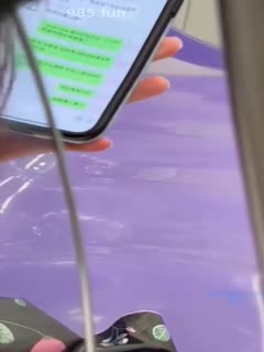 【全裸无内美少女-抄底】极品美女被男友抛弃很委屈独自坐地铁回家被大神偷拍封面图