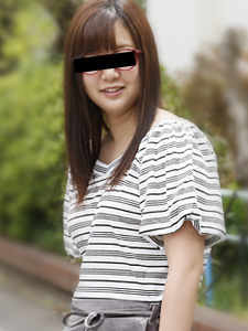 喜欢玩具的戴眼镜女孩 夏野亚希封面图