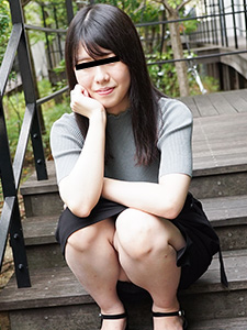 穿着淫秽内衣，与充满性感的素人女孩发生性关系！葵梅封面图