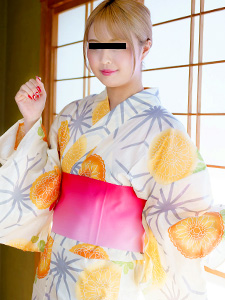 浴衣乱七八糟被大叔调教的温泉约会 樫野里奈封面图