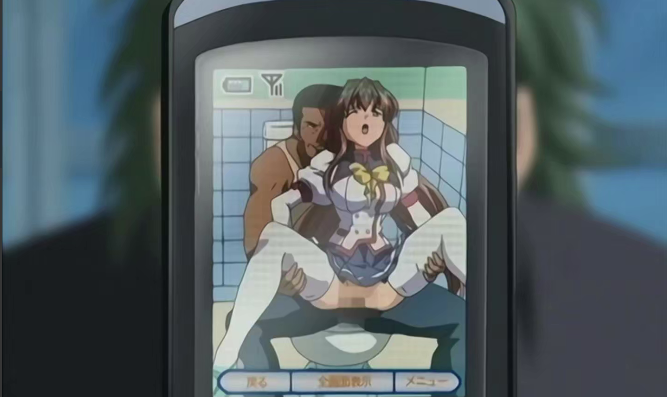 在校大学生被校外大叔长期胁迫封面图