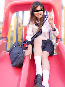 穿制服的时候～在老师家做爱～朝比奈南封面图