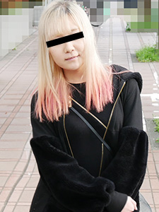 一个热爱性的女孩展示了她与三位数男人经历过的惊人技巧 白河诗封面图