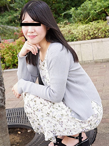 我将一位有抱负的女演员画的阴部图与真实的进行了比较。葵梅封面图