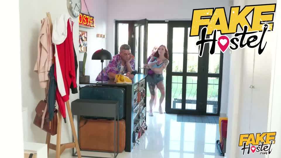 FakeHostel－Lilly Mays And Eva Ray封面图